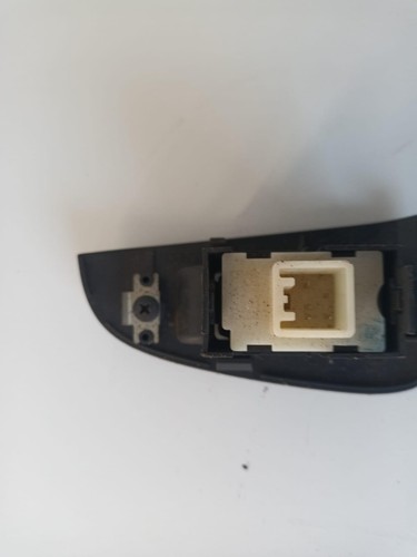 Teclado Trasero Izquierda Para TOYOTA Corolla Sedán 4° Serie 74272-05020 - Imagen 5 de 6