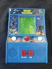 SPACE INVADERS Mini Classic Atari Console 4"x8" Taito Tested