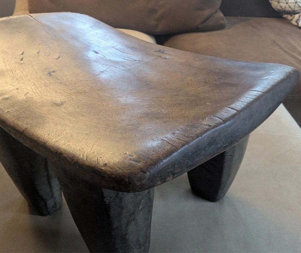 Tabouret africain três ancien, rare, très belle patine. - Photo 4/4