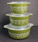 Vintage Pyrex Spring Blossom Casseroles 3pc Set 473 474 475 w/ Lids Crazy Daisy