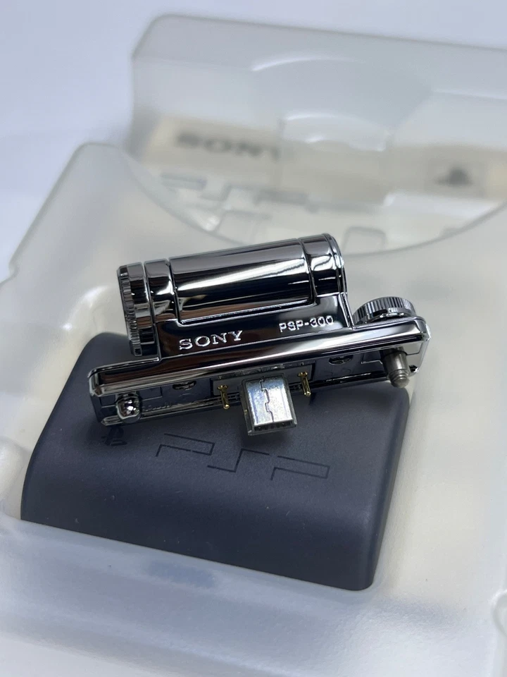 Sony PlayStation Portable PSP Camera Official PSP 300 - Image 4 of 4