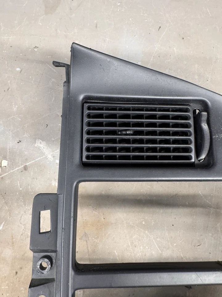 Ford Thunderbird Cougar 1994-1997 control de calefacción radio tablero moldura bisel Foto 2 de 4