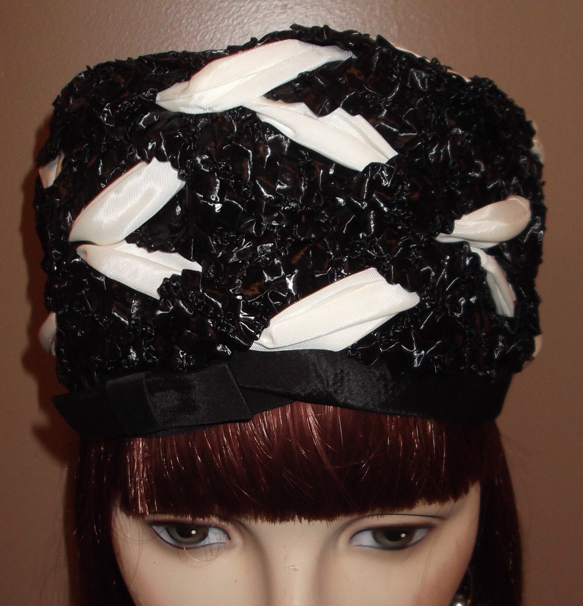 Vintage 1950s/60s Black & White ~ Raffia & Ribbon W/Bow  display picture 3