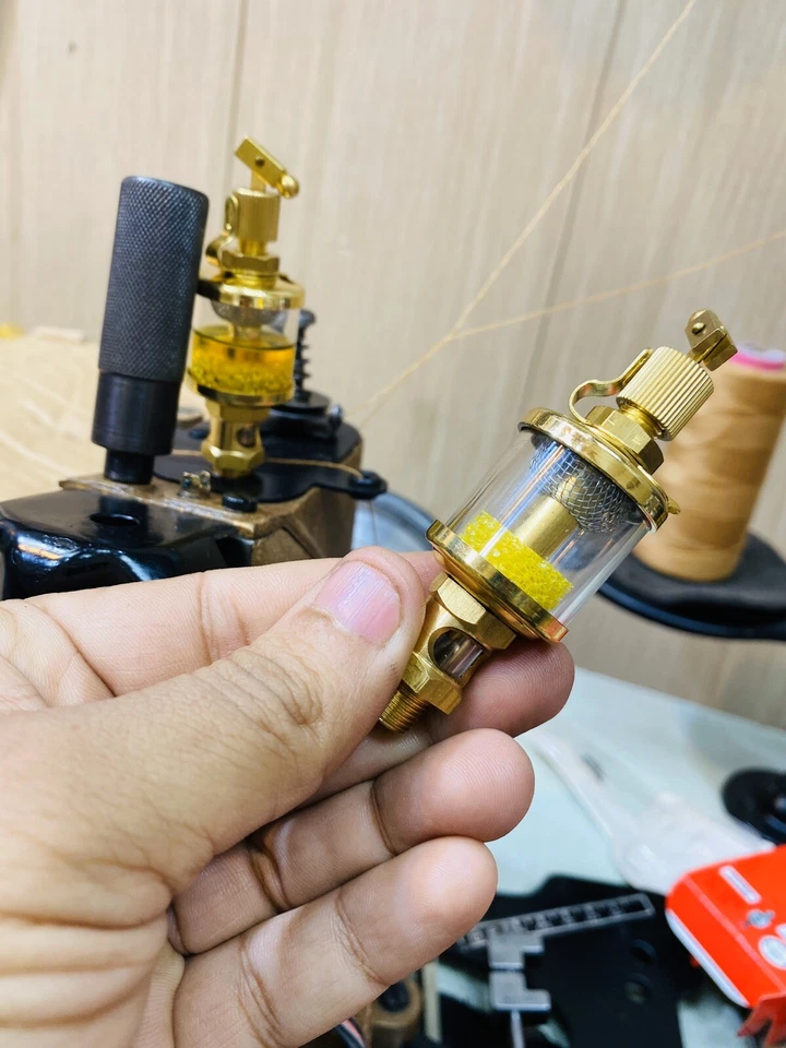 Tarro de vidrio de aceite con tapa Union Special 43200 G raro Foto 2 de 4