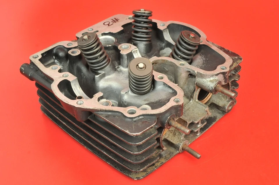 1984 - 1985 Honda XR200R XR 200R Cylinder Head Top End Valve Box 12200-KK0-000 - Image 3 of 4