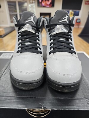 Size 5 (GS) - Jordan 5 Retro Mid Wolf Grey - 440892-008 for