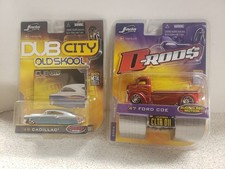 Cadillac Jada Toys D-Rods 1947 Ford COE Pickup Dub City Old School 1949 nuevo en caja