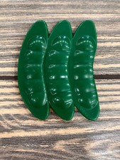Pretend Play Food Toy Pea Pods Lot of 3 Green Plastic Kitchen Vegetables
