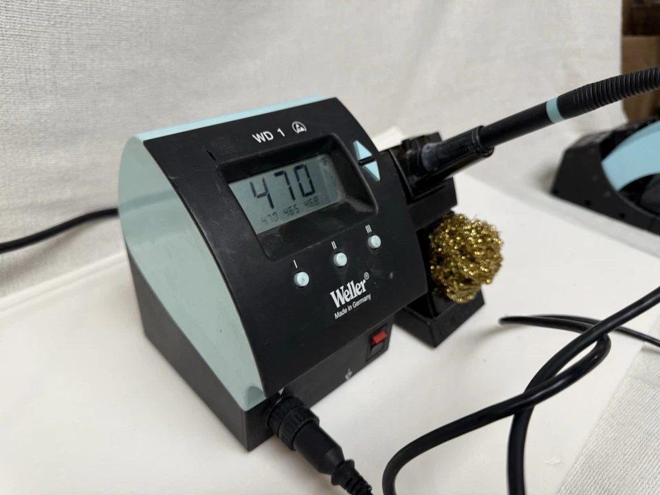 WELLER WD1 Soldering Station With WP80 and WDH10 Stand  - Image 2 of 4