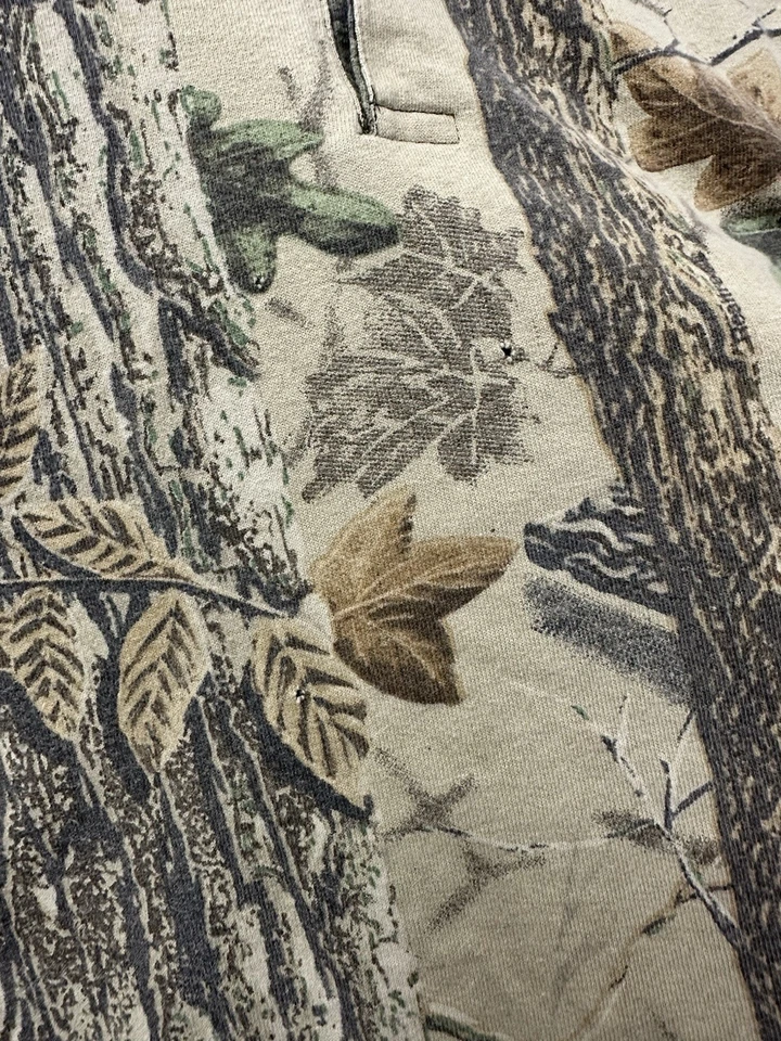 Duxbak Vintage Men’s XL Shirt Realtree Camo Henley Long Sleeve Distressed - Image 4 of 4