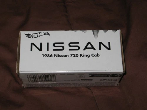 HOT WHEELS RLC RED LINE CLUB 1986 NISSAN 720 KING CAB PURPLE SPECTRAFLAME SEALED