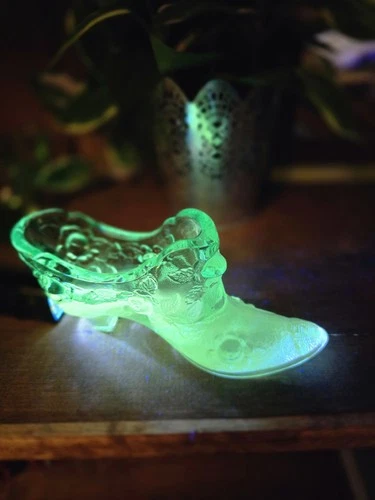 Vintage Fenton Pressed Glass Slipper Shoe