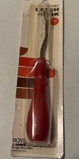 Boye Offset Latch Hook Rug tool item 7437 New Vintage Plastic Handle Red NOS