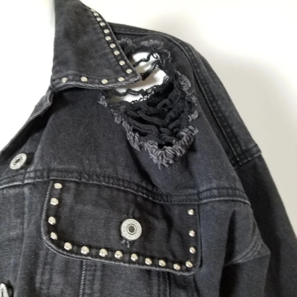 Abrigo Chaqueta Vaquera Forever 21 Jean S Negro Envejecido Tachuelas Bling Gótico Punk Alt Foto 4 de 4
