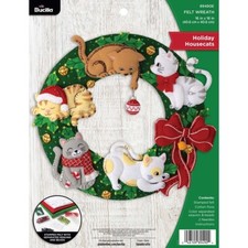 Bucilla Felt Wreath Applique Kit 15" Round Holiday Housecats 89490E