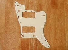 PICKGUARD AGED WHITE 3 PLY FOR FENDER JAZZMASTER 