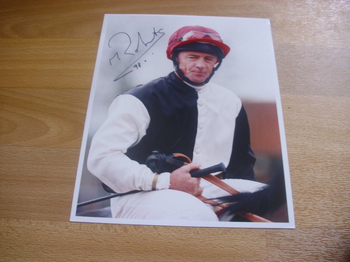 Michael ROBERTS Horse Racing Jockey 16/4/98 Original Hand SIGNED