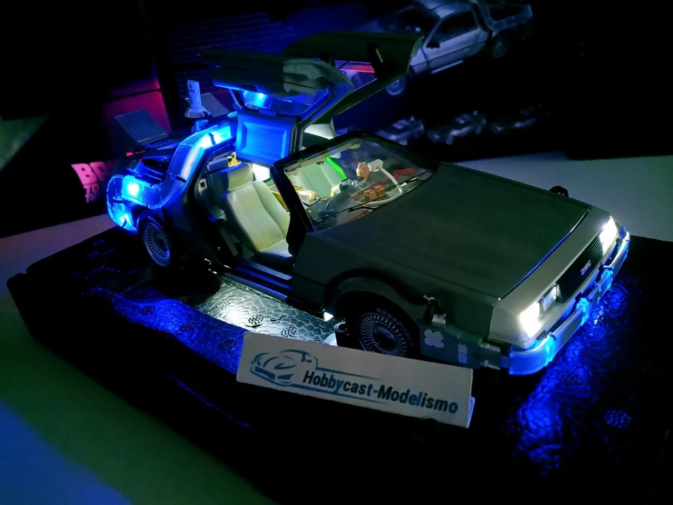 1/18 Hot Wheels Super Elite Ultimate Retour vers le futur Delorean BLY44 - Photo 2/4