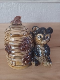 Vintage Honey Pot & Bear Ceramic Preserve Pot