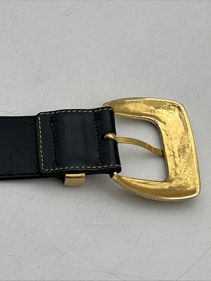 Escada Black Leather Belt Gold Woven Buckle Made in Italy Women’s Size 35” - Image 4 of 4