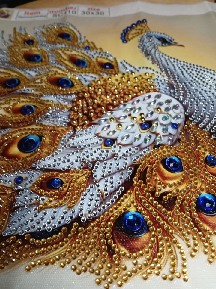 Diamond painting * Fertiges Bild * Pfau* 30 X 30 - Bild 2 von 4