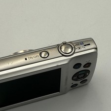 Canon 1093C001 Silver PowerShot ELPH 180 Digital Camera NO BATTERY  READ 