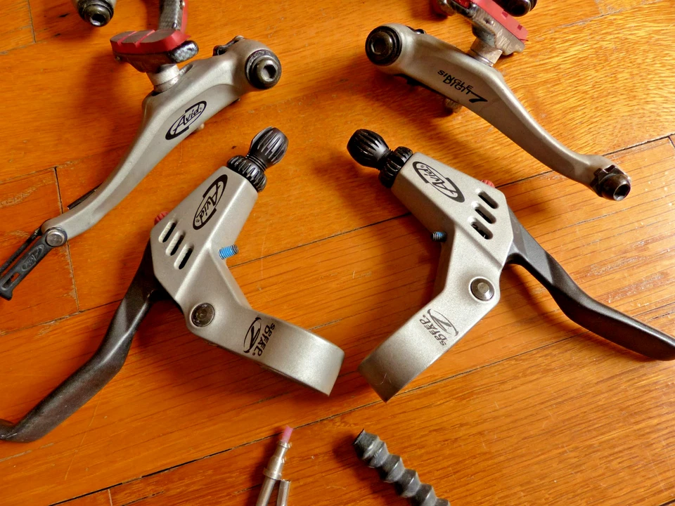 SET AVID Speed Dial 7 + Single Digit 7 V - Brakes / V - Bremsen + Bremshebel RAR - Bild 4 von 4