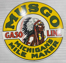 MUSGO GASOLINA MICHIGAN'S MILE MAKER GAS & OIL PORCELANA ESMALTE SIGNO 48" DSP.