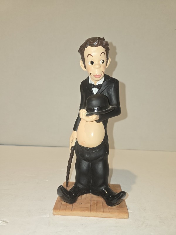 Vintage Cantinflas Mario Moreno As Chaplin Figurine Statue Turtle King Corp 