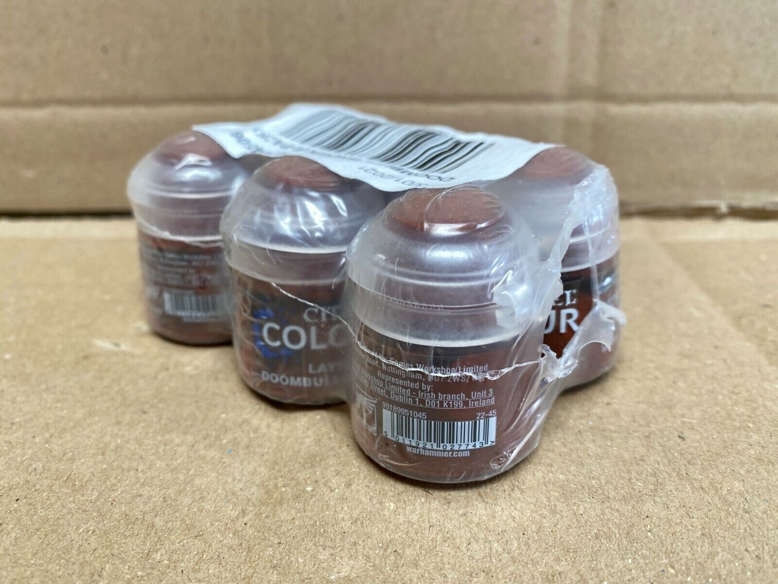 Thumbnail - Citadel Colour Layer - Doombull Brown 6 X 12ml/ 16,99€ (100ml/ 23,59€)