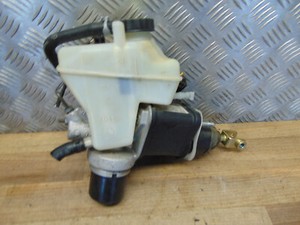 Mercedes Benz 211 E-Klasse Bremskraftverstärker Hauptbremszylinder A0004300312