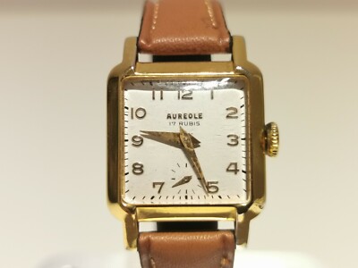 VINTAGE RARE SWISS CLASSIC SQUARE GOLD PLATED LADIES WATCH