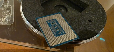Core i9-13900K listing on ebay
