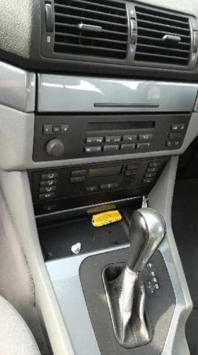 8361673 Piloto Trasero Izquierdo Interior para BMW SERIE 5 TOURING (E39) 2156947 - Imagen 10 de 10
