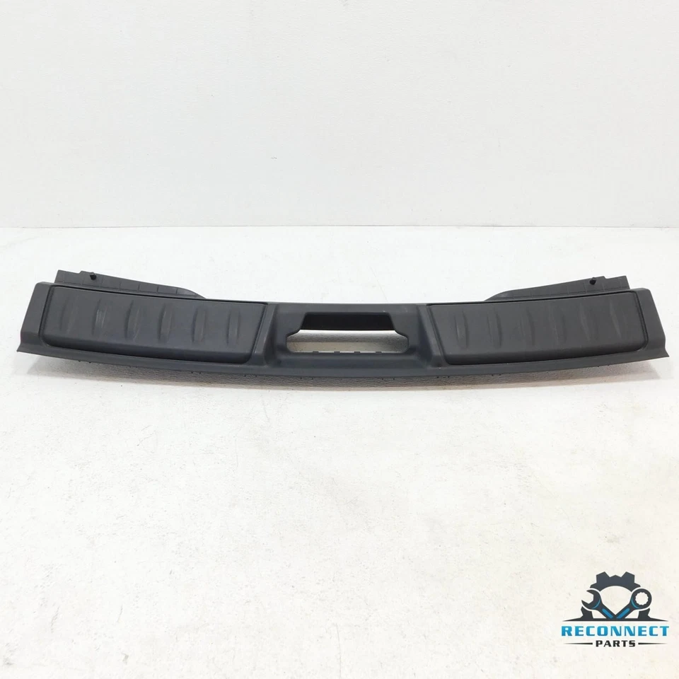 Jaguar F-Pace 2017-2018 puerta levadiza maletero moldura alféizar placa conjunto OEM Foto 2 de 4