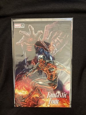 FANTASTIC FOUR #1 LEE BERMEJO Trade SDCC Exclusive LTD 999 Trinity Comics