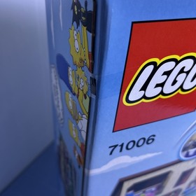 LEGO THE SIMPSONS: The Simpsons House (71006) - RETIRED