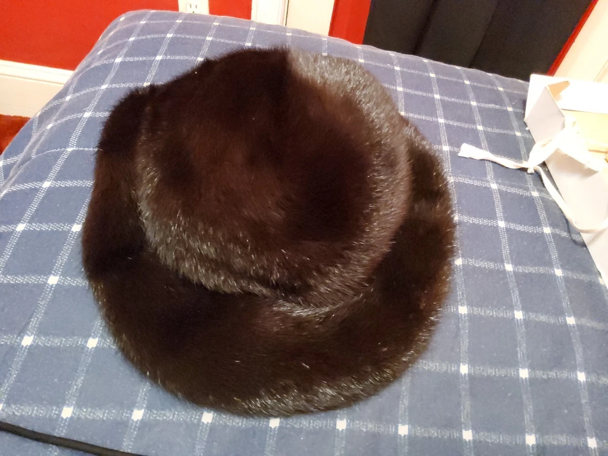 Vintage Fur Beret Dark Brown Union Made Authentic Womens Winter Hat Vintage Union Made in USA 70s Faux Fur Hat | Mercari main image 2