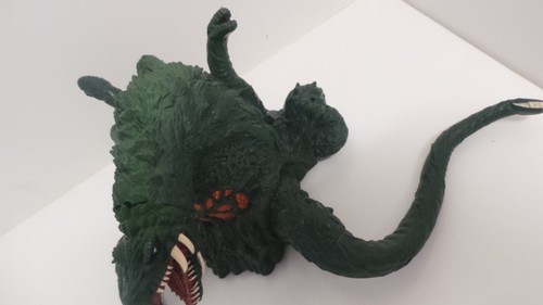 Bandai Godzilla 2018 Movie Monster Series Biollante Figure 14cm - Picture 5 of 9