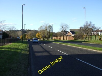 Photo 6x4 Essen Way  Sunderland/NZ3957 Heading west. c2012