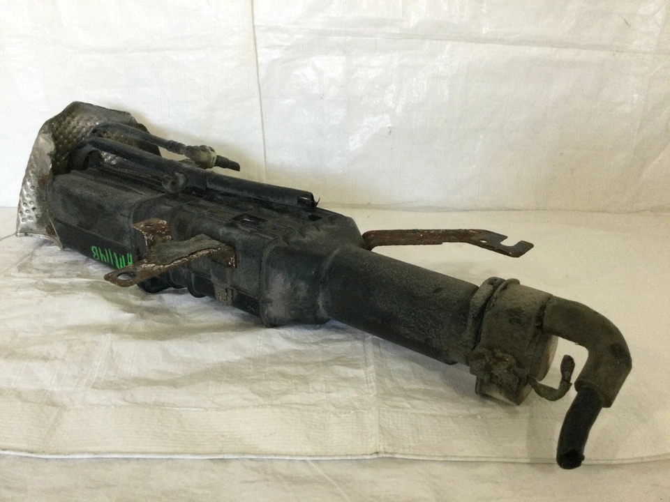 2012 Dodge Grand Caravan 3.6L Fuel Vapor Charcoal Canister Reservoir Bottle OEM - Image 4 of 4