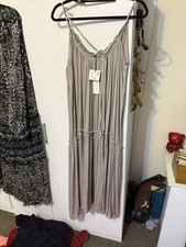 Zara Beautiful Dress Size L