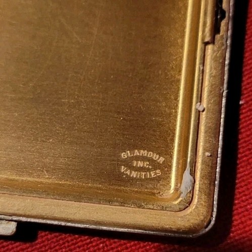 Vintage Glamour Inc. oro floreale 2,75 in polvere compatta fiori incisi quadrati  - Foto 4 di 12