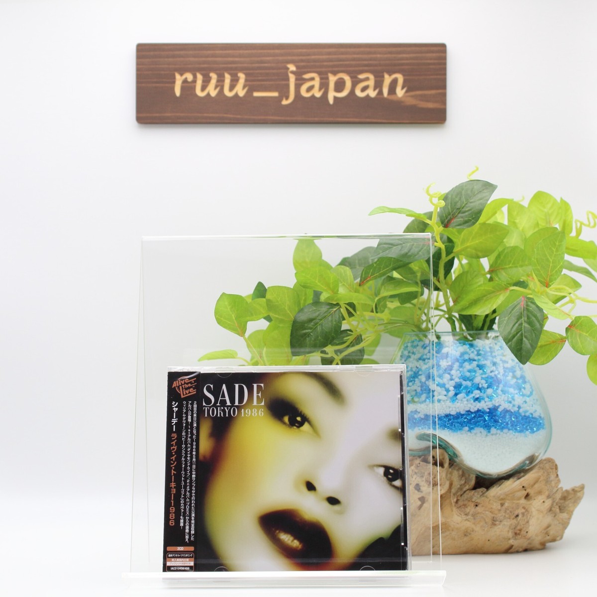 SADE / 1986年 サンプラザ中野LIVE音源 限定500枚 Amazon.co.jp: SADE 1986年 サンプラザ中野LIVE音源 限定500枚 U