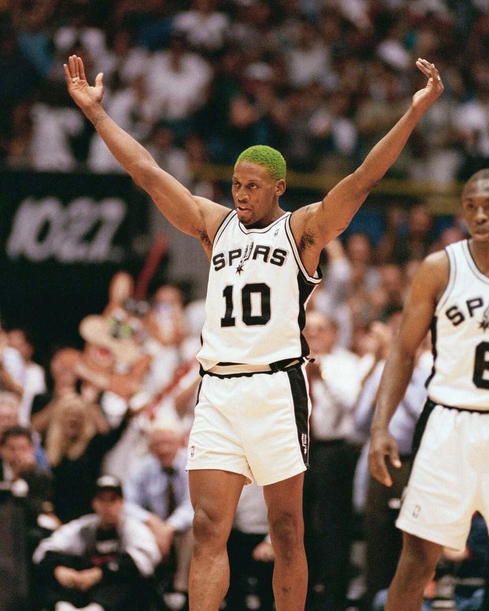 Dennis outlet rodman spurs