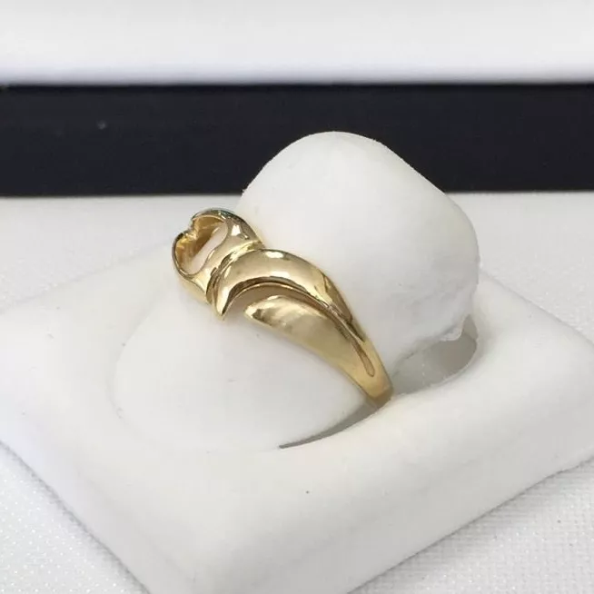 Beautiful ring hotsell design