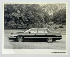 Photo 1995 Cadillac Seville Concours Sedan Press Media Classic Car 8 x 10