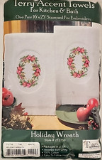 Pair of TOBIN Holiday Wreath Terry Accent Stamped Towels for Embroidery 16"x25"