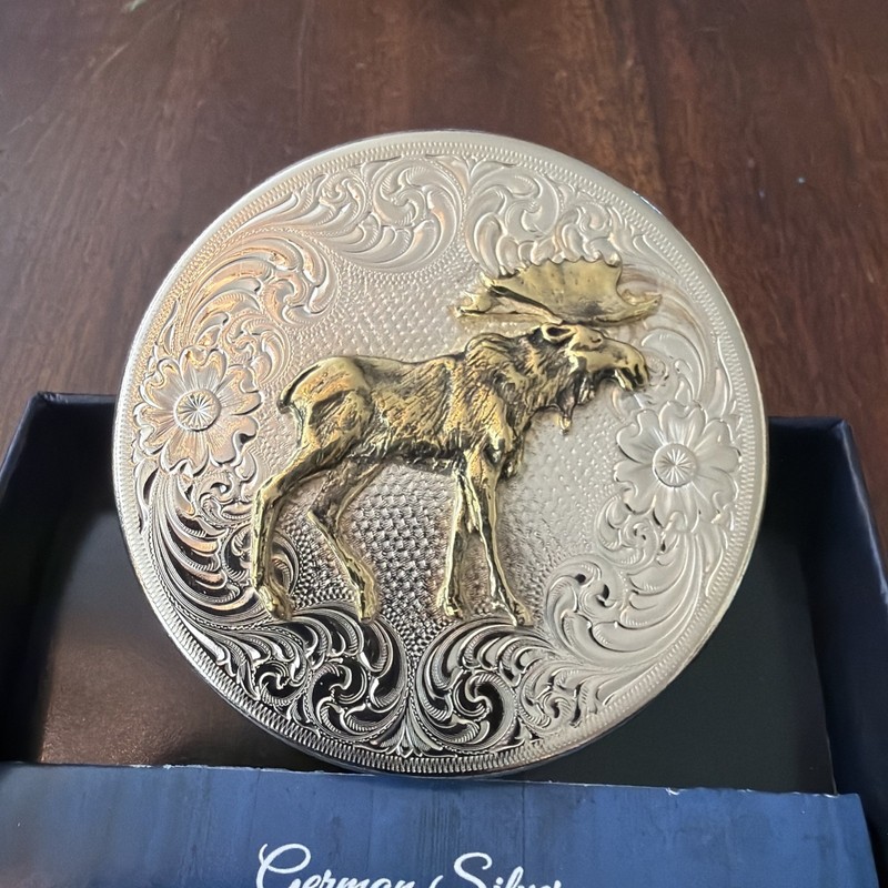 New Montana Silver Moose snuff can lid.