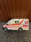 Majorette Mercedes-Benz Sprinter Ambulanz-NEW & FREE DELIVERY-READ DESCRIPTION